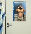 já